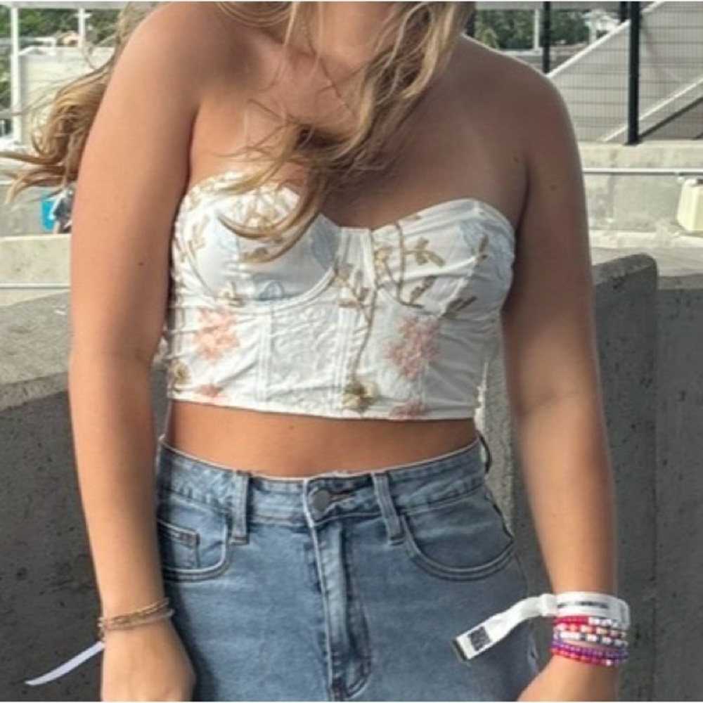 Floral Strapless Crop Top